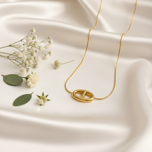 Minimalist Gold Oval Slide Necklace